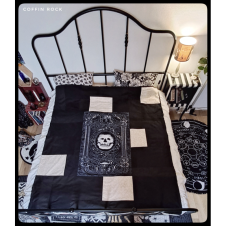 Couverture patchwork poison noir - modèle unique