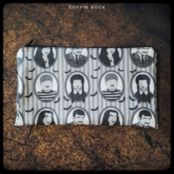 Pochette Addams