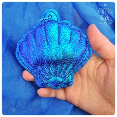 coquillage irisé bleu vert - bijou de sac