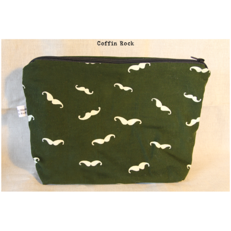 Trousse moustache - T. moyenne