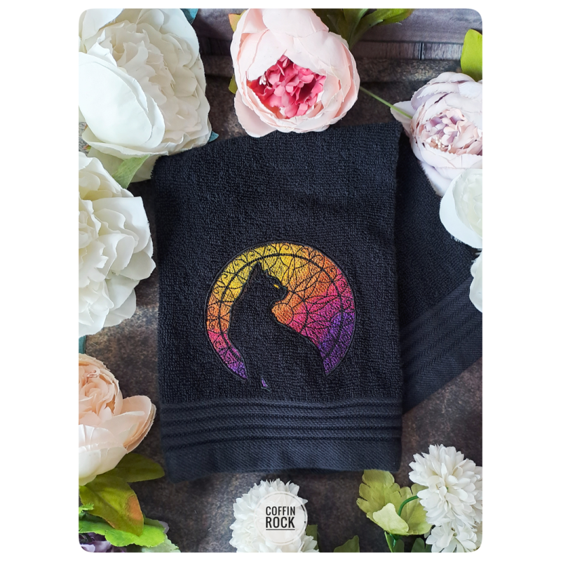 Vitrail couleur chaude - Serviette brodée